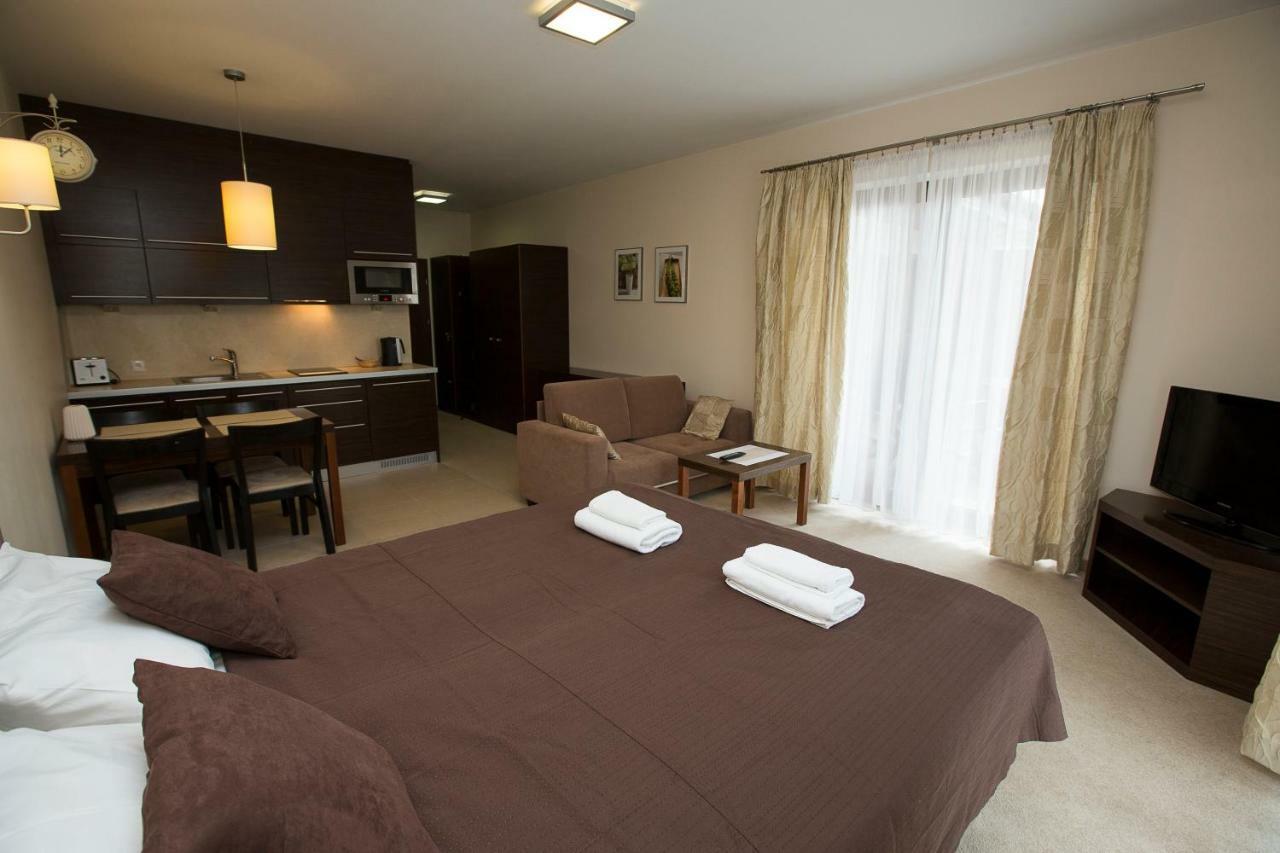 Willa Port Apartament Lilia Ostróda Buitenkant foto